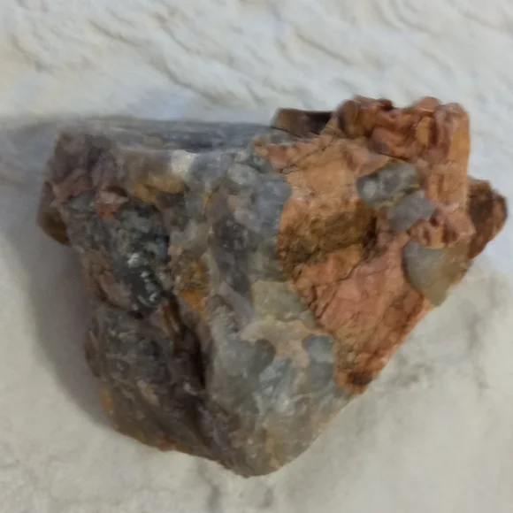 Raw Colorado smoke milk agate - Picture 7 of 8